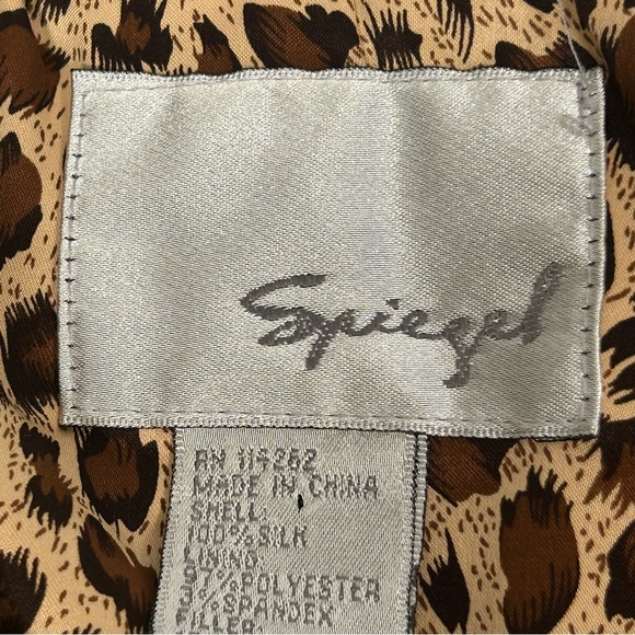 Spiegel Beige Quilted Jacket 100% Silk with Animal Print Lining - Picture 3 of 8